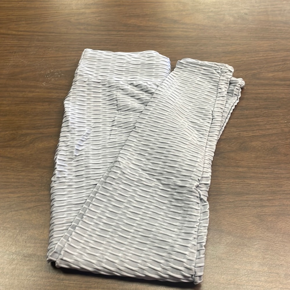 Gray Textured Leggings